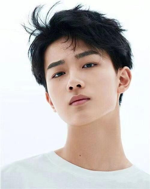 娱乐吃瓜李宏毅视频,娱乐圈幕后趣事大揭秘