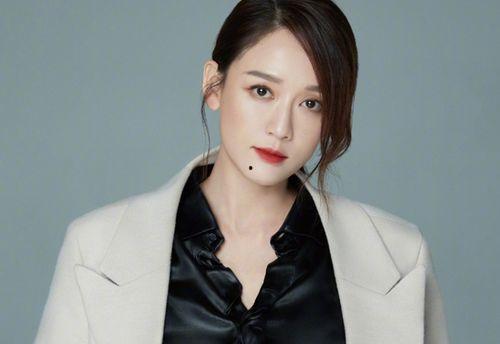 娱乐吃瓜陈乔恩是谁啊,娱乐圈的“吃瓜女王”揭秘