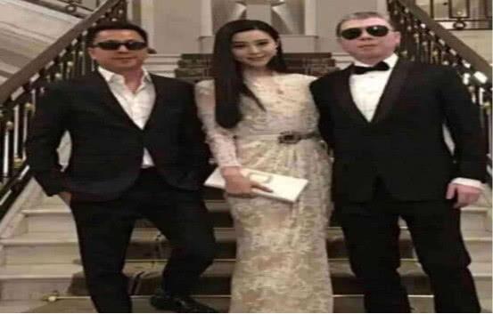 快乐吃瓜娱乐新闻视频